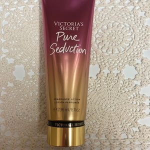 Victoria’s Secret Pure Seduction fragranced lotion
